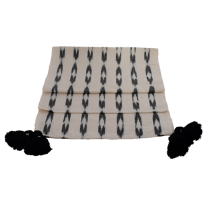 White & Black Serpentina Cotton Table Runner